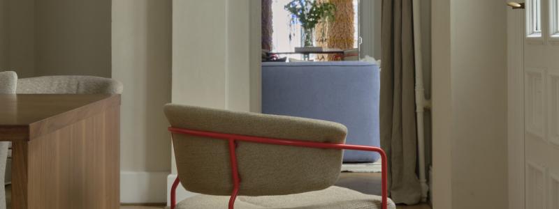 Astro Armchair, designad av Chris Martin. Pressbild: Massproductions