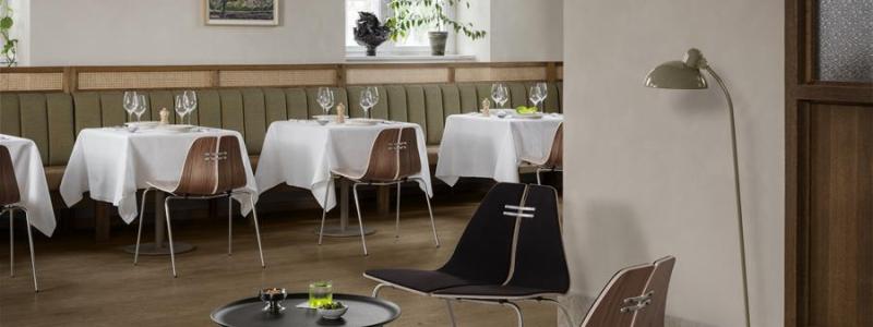 Loungestolen PK23™, formgiven av Poul Kjærholm 1954. Pressbild: Fritz Hansen