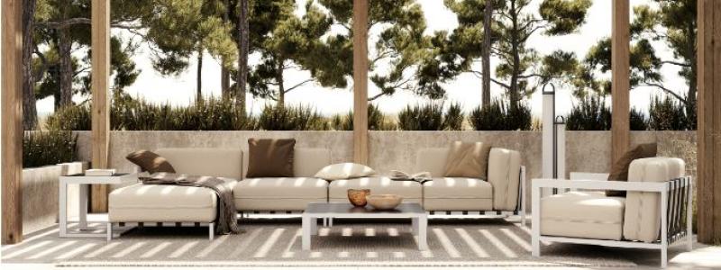 Mykonos Sofa - 3 sits soffa. Foto: Sweetpea & Willow