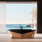 Aureas badkar. Design av Tonino Lamborghini