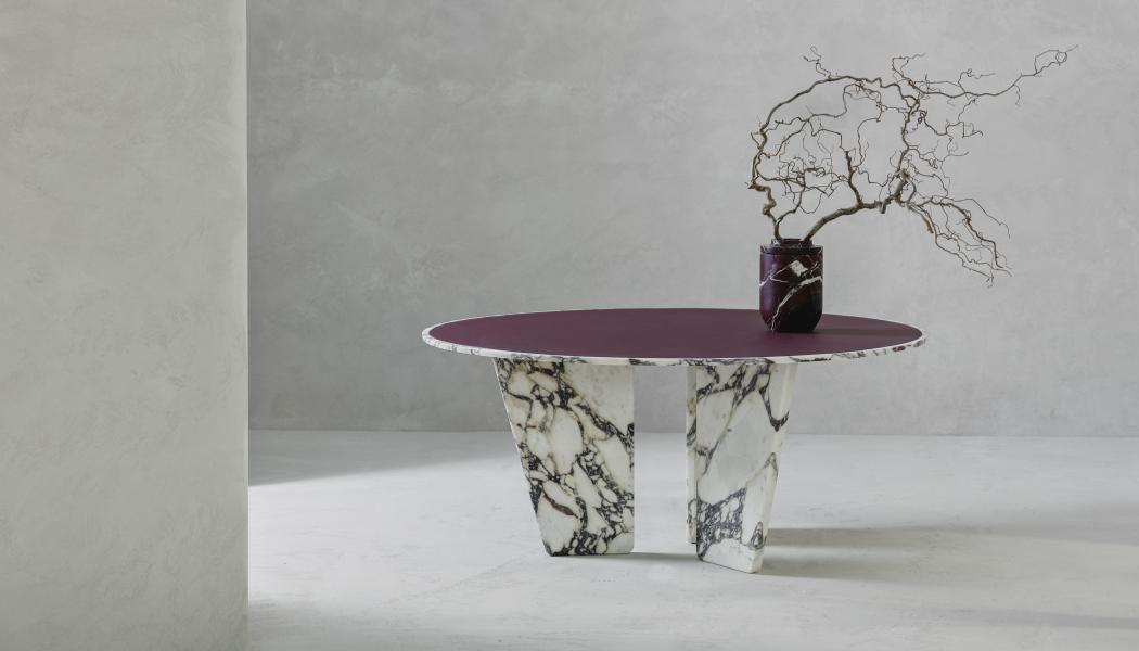 Bordet Queen med design av Christophe Pillet. Foto: Kreoo