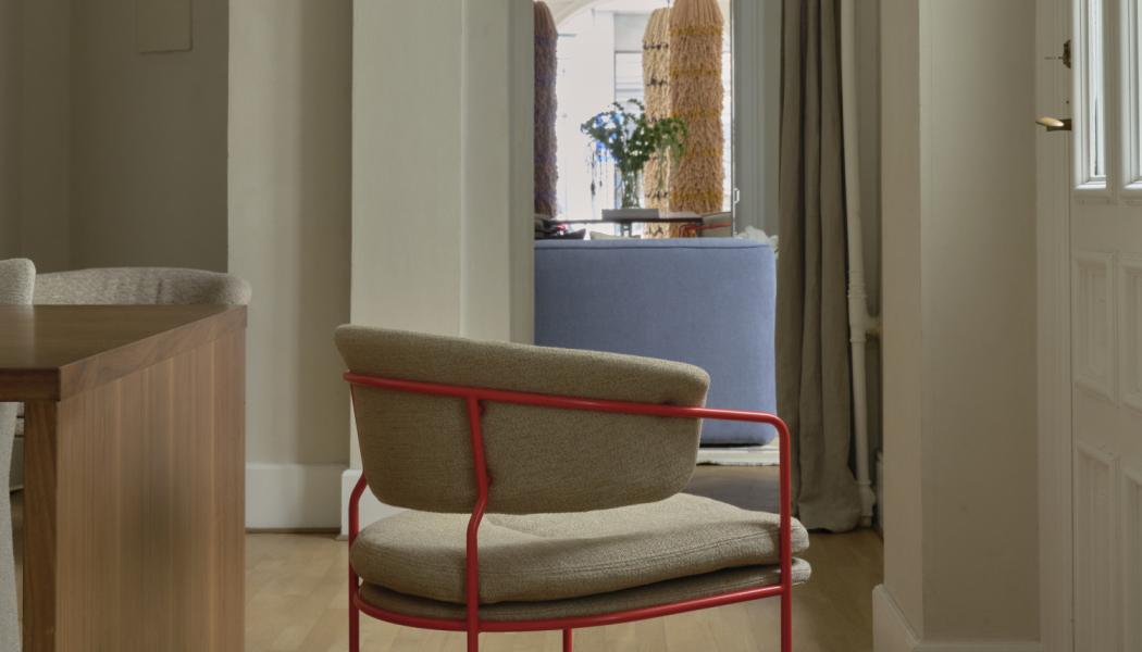 Astro Armchair, designad av Chris Martin. Pressbild: Massproductions