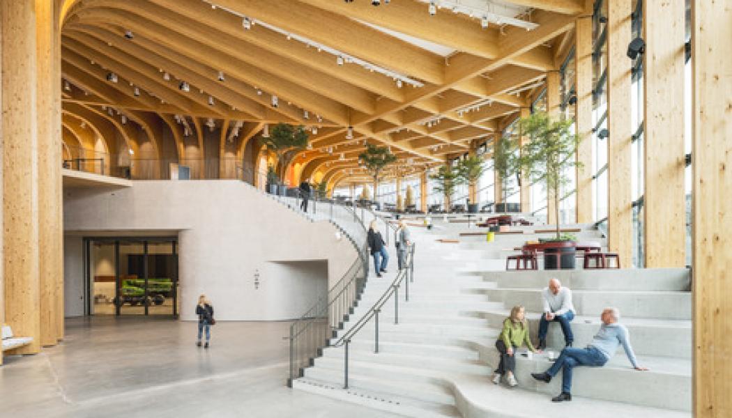 World of Volvo är ett upplevelsecenter på 22 000 m² i centrala Göteborg, med människan i fokus, hur vi alla är sammankopplade, och designtänkandet igår, idag och imorgon. Foto: Rasmus Hjortshoj