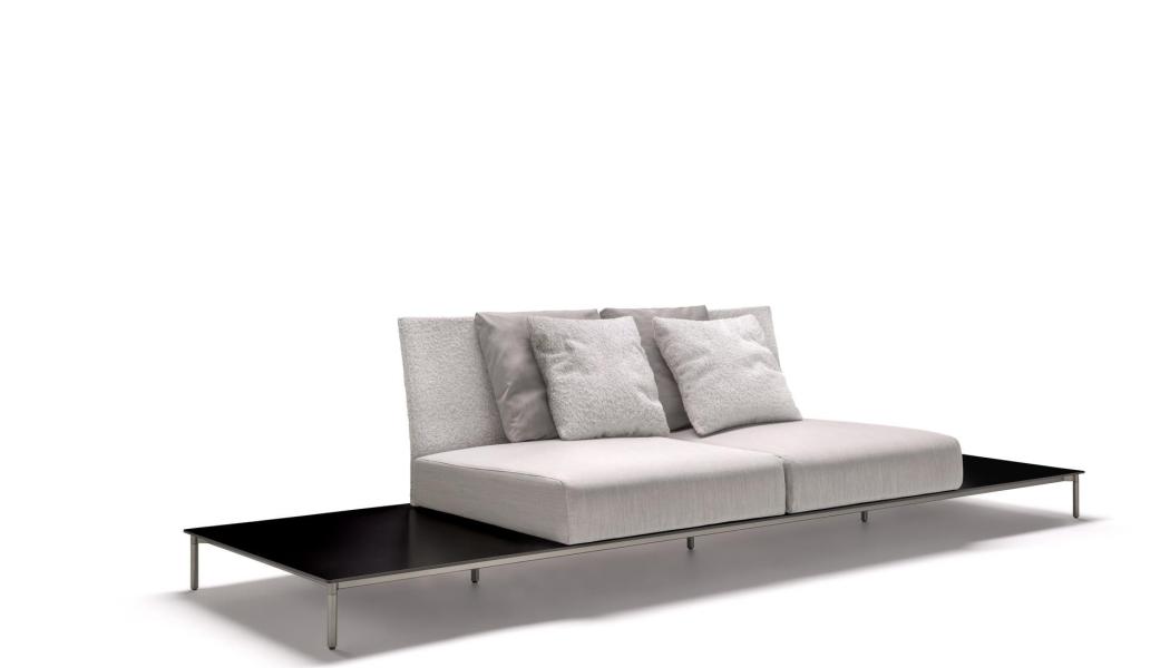 Soffan Balestro 24 design  Piero Lissoni av Living Divani