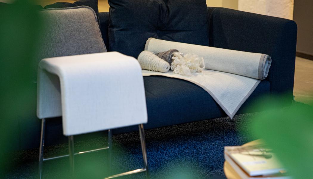The Swedish Wool Initiative drivs sedan 2020 av Axfoundation och syftar till att skapa förutsättningar för svenska varumärken och leverantörer inom bland annat heminredning och mode. Foto: Vasilios Bartziokas for Science Park Borås