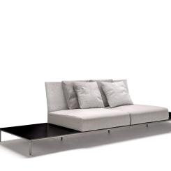 Soffan Balestro 24 design  Piero Lissoni av Living Divani