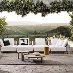 Utomhusmöblen Daylight från Minotti