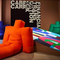 Dammi i Colori av Heimo Zobernig. Pressbild: Moroso